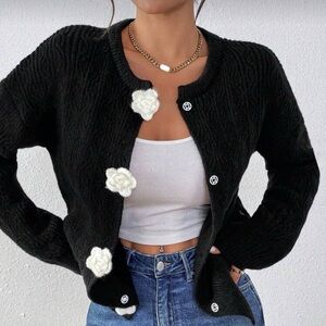 BRIGHT BLOOMS Textured Black Snap Button Knitted Flowers Cardigan XS SMALL